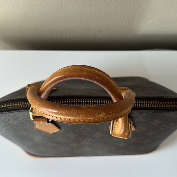 Louis Vuitton Monogram Alma ‘98 - Picture 4 of 10